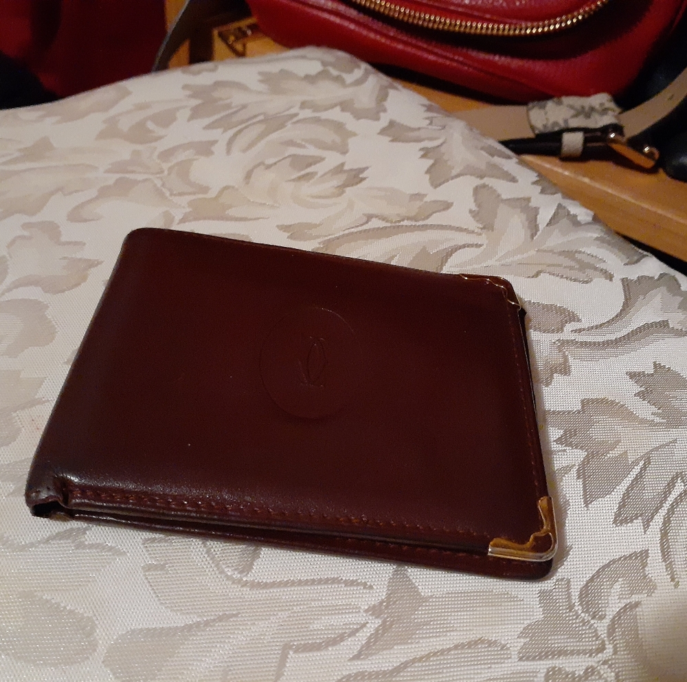 Cartier bifold
